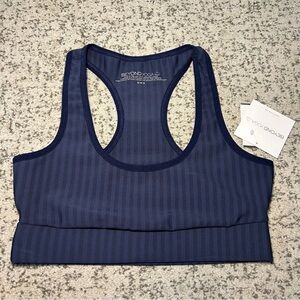 NWT Beyond Yoga Navy Blue Work It Over Longline Bra Size Medium